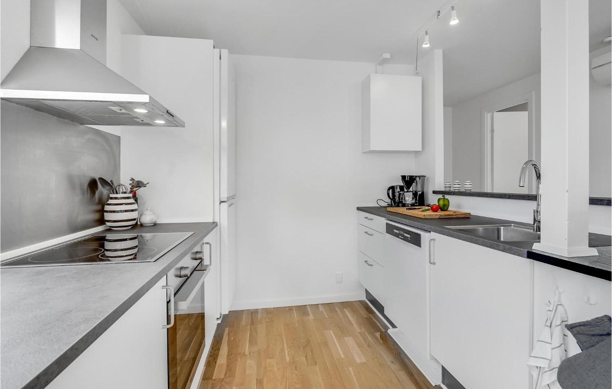 2 Bedroom Stunning Home In Strøby Ladeplads Exteriér fotografie
