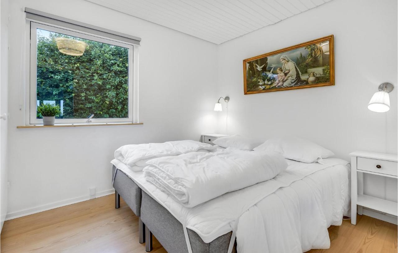2 Bedroom Stunning Home In Strøby Ladeplads Exteriér fotografie